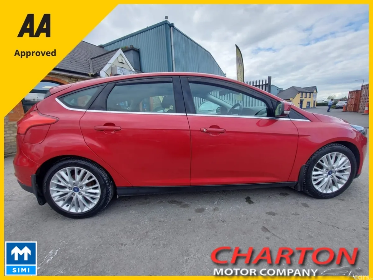 Ford Focus Hatchback, Diesel, 2016, Red