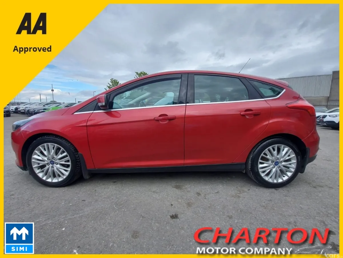 Ford Focus Hatchback, Diesel, 2016, Red