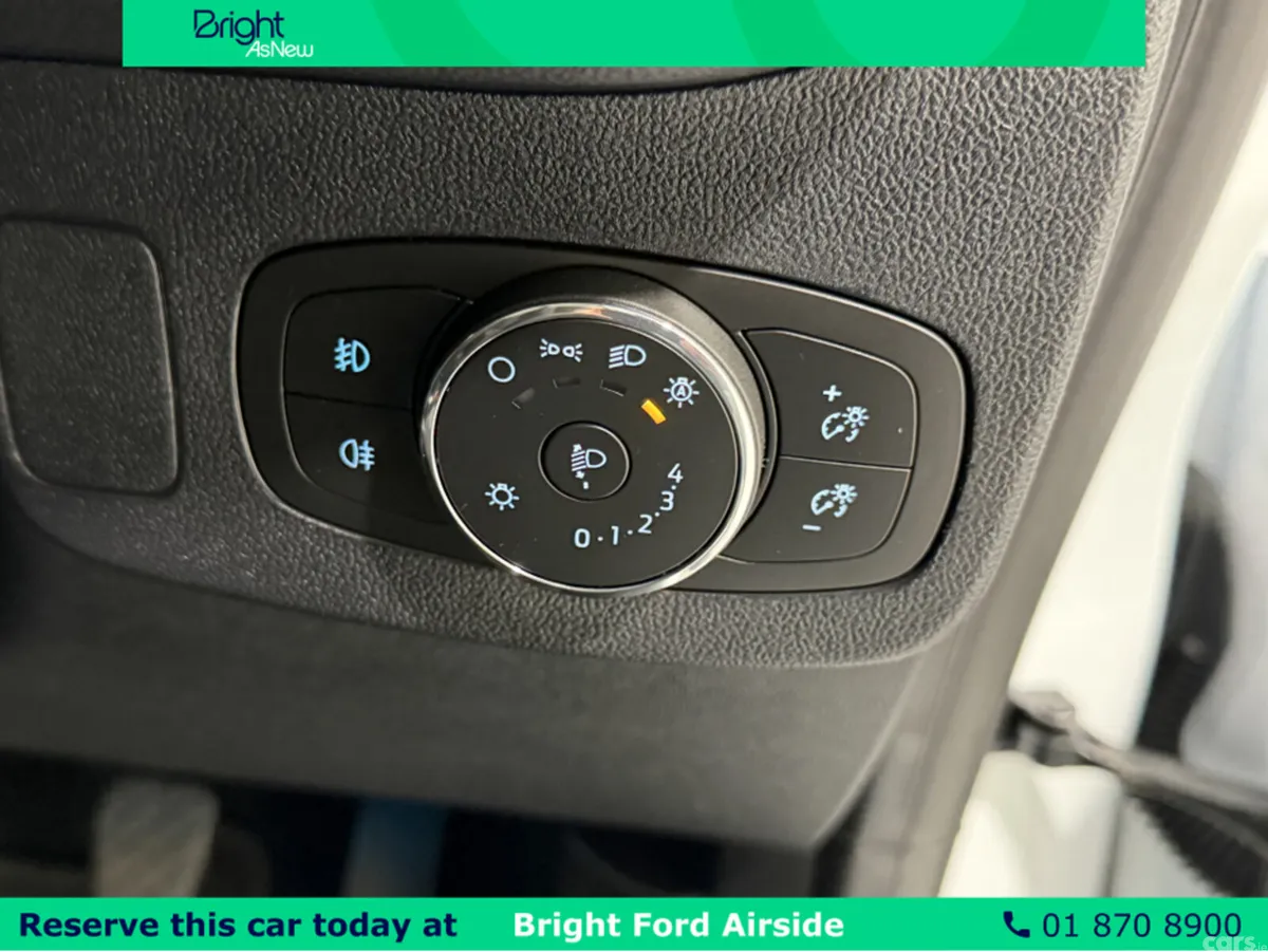 Ford Puma MPV, Petrol Hybrid, 2023, White