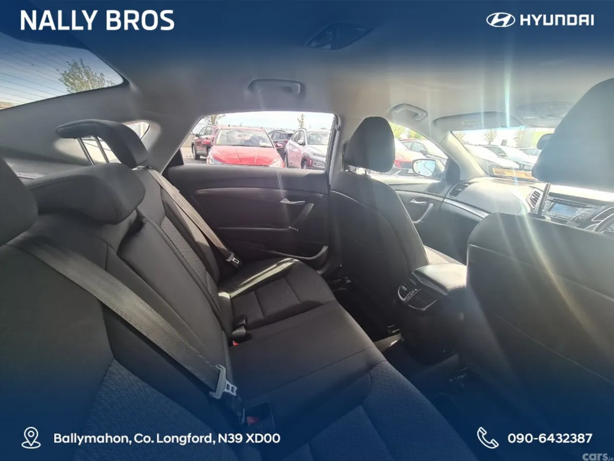 Hyundai i40 Saloon, Diesel, 2016, Silver