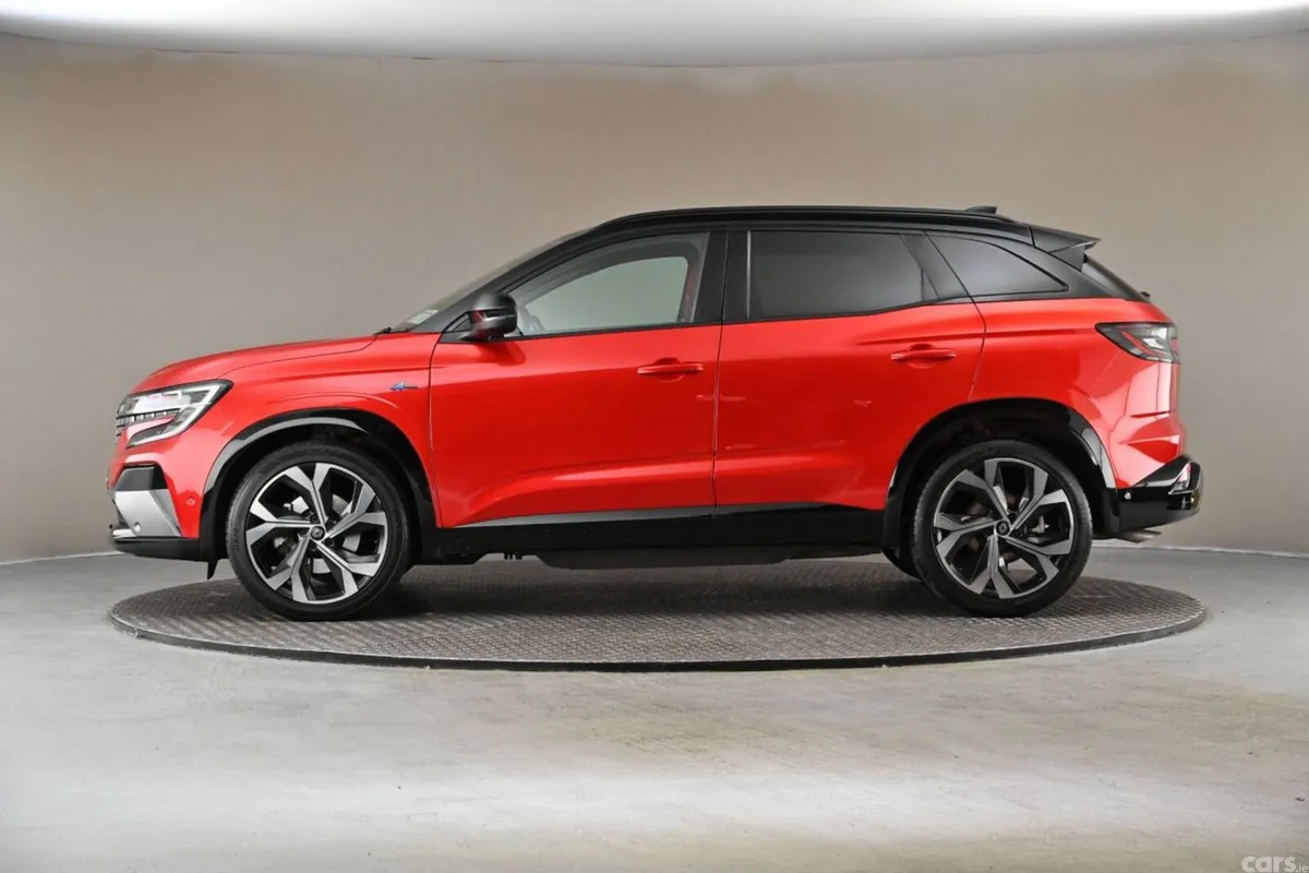 Renault Austral SUV, Petrol, 2025, Red