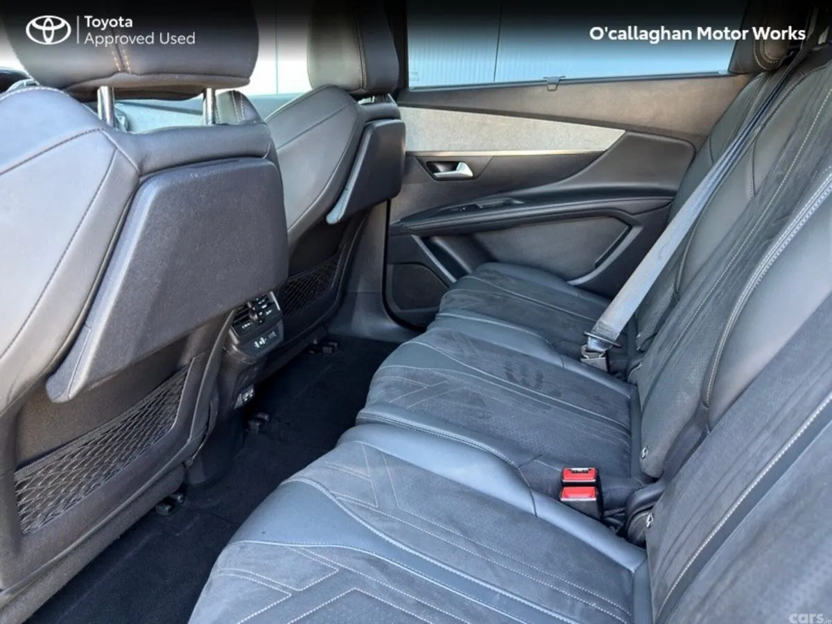 Peugeot 5008 MPV, Diesel, 2021, Grey