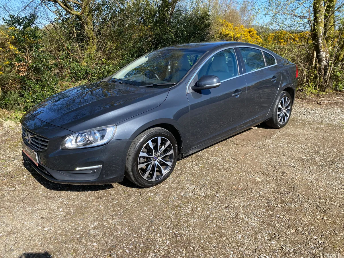 Volvo S60 Saloon, Diesel, 2018, Grey