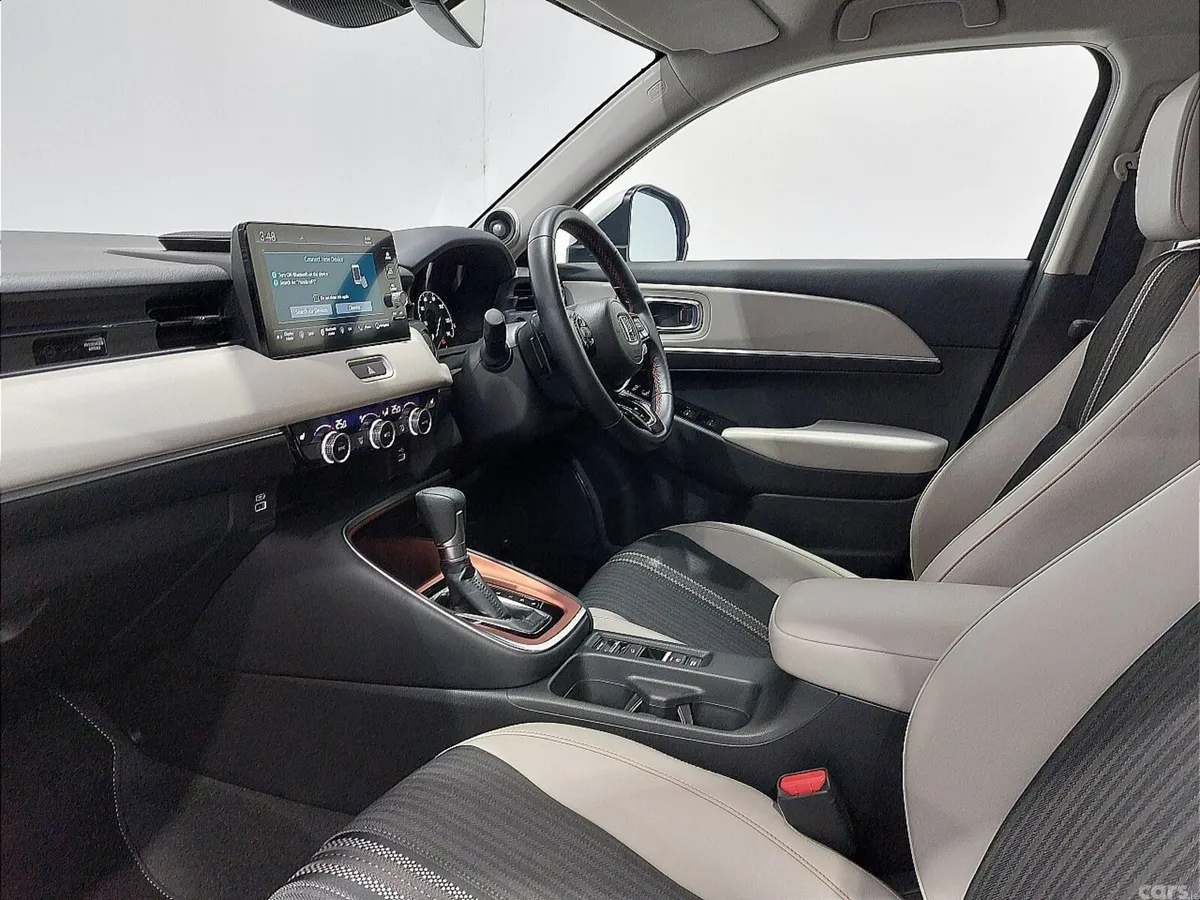 Honda HR-V Hatchback, Petrol Hybrid, 2022, Black