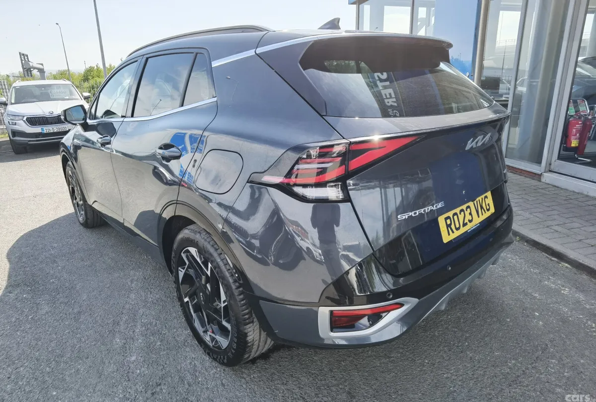 Kia Sportage SUV, Petrol Plug-in Hybrid, 2023, Grey