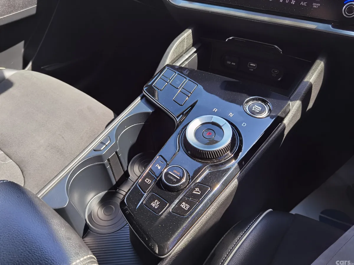 Kia Sportage SUV, Petrol Plug-in Hybrid, 2023, Grey