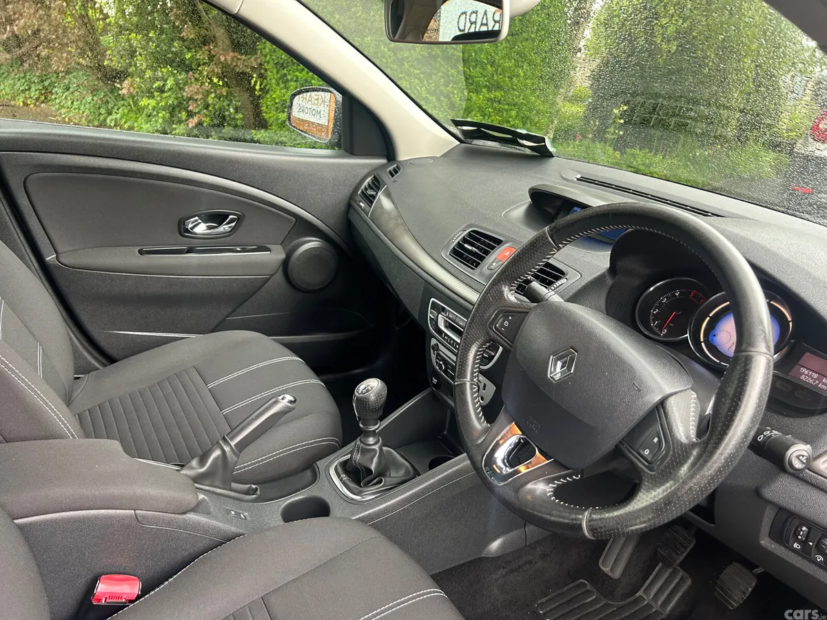 Renault Fluence Saloon, Diesel, 2016, Black