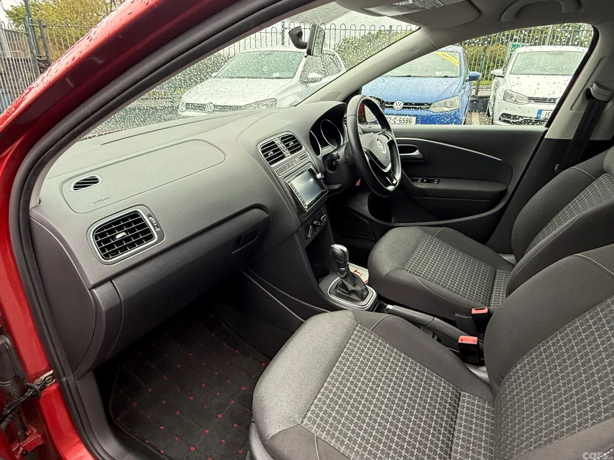 Volkswagen Polo Hatchback, Petrol, 2015, Red