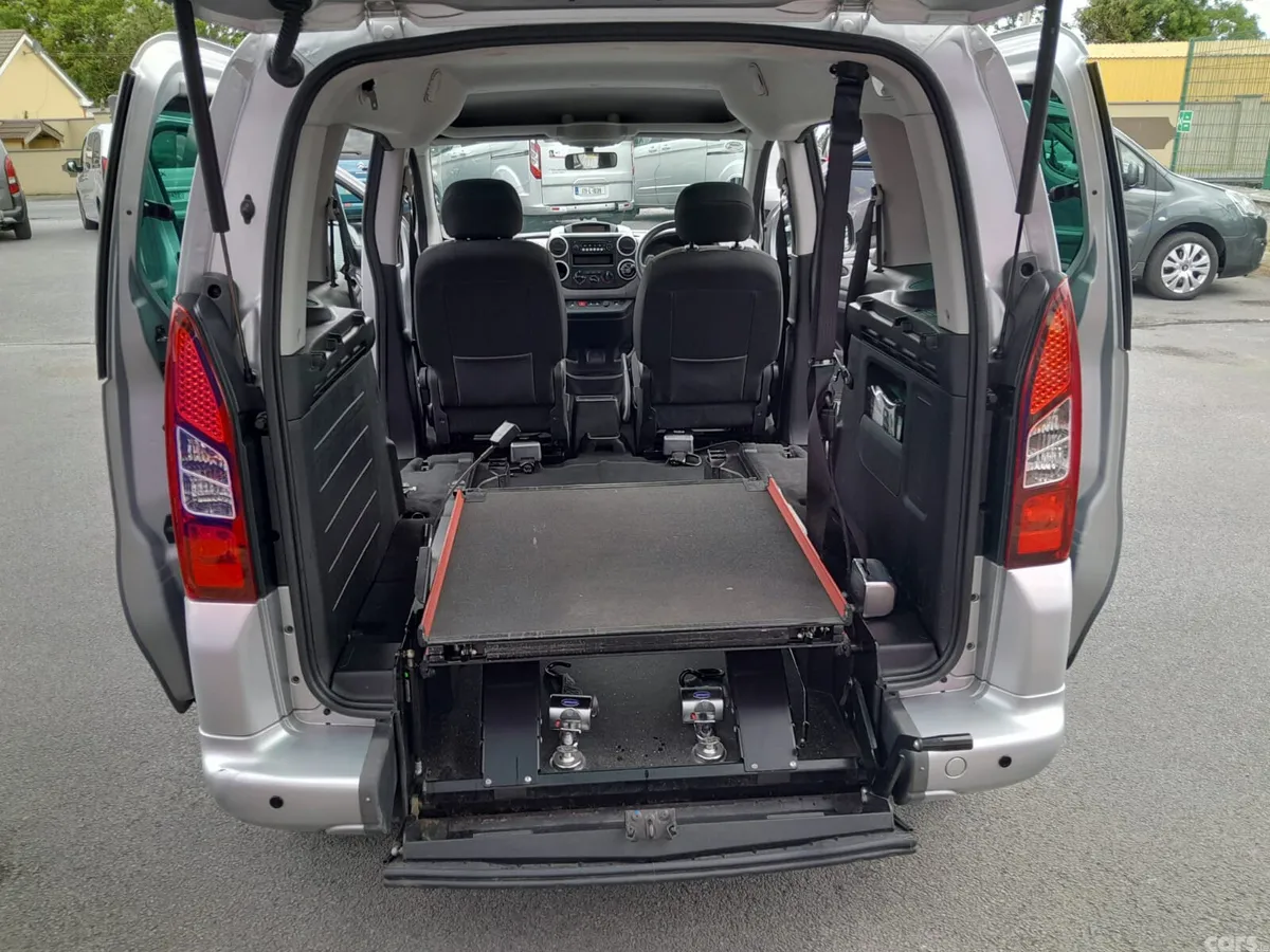 Peugeot Partner Tepee MPV, Diesel, 2017, Silver