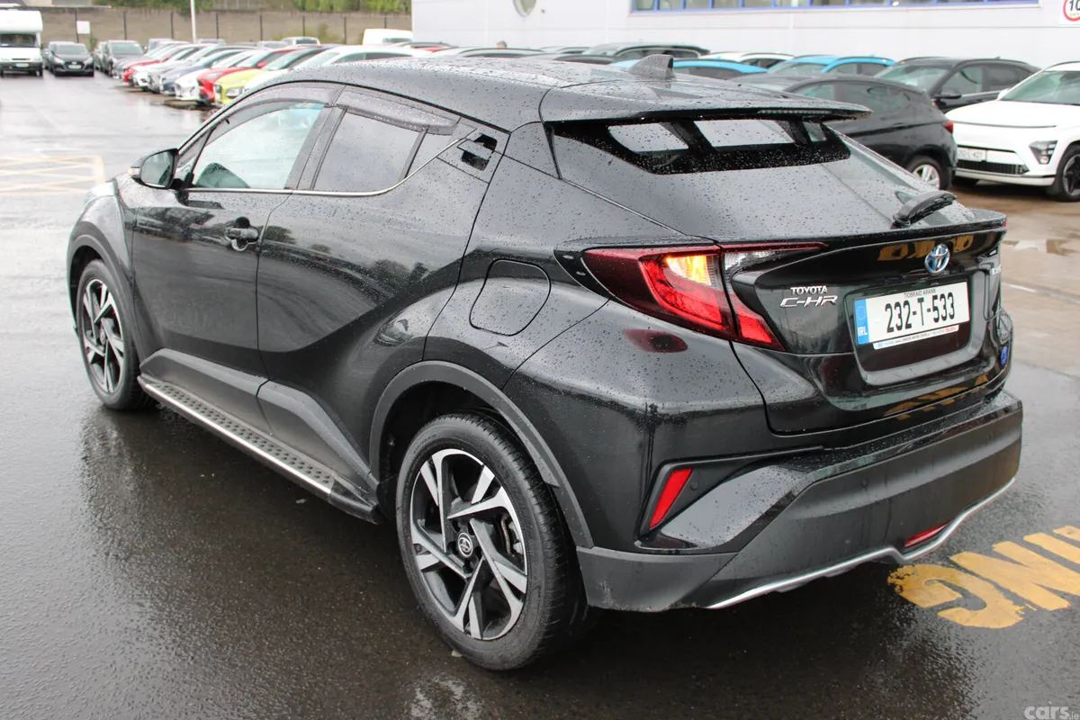 Toyota C-HR Hatchback, Petrol Hybrid, 2023, Black