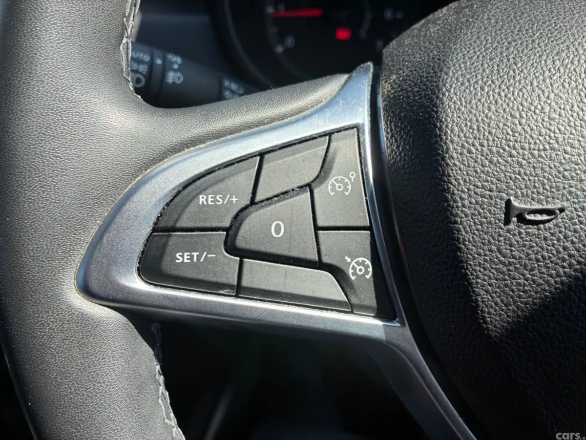 Dacia Duster MPV, Petrol, 2022, Black