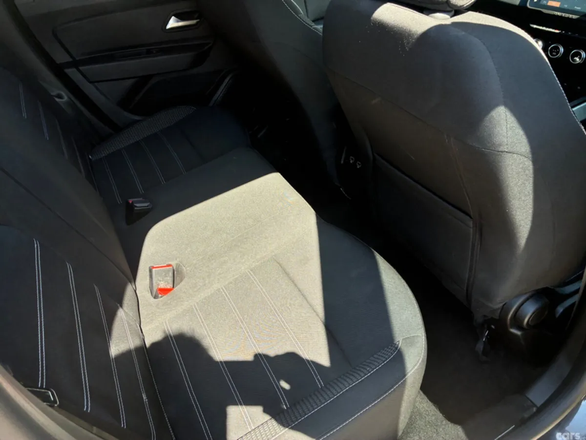 Dacia Duster MPV, Petrol, 2022, Black