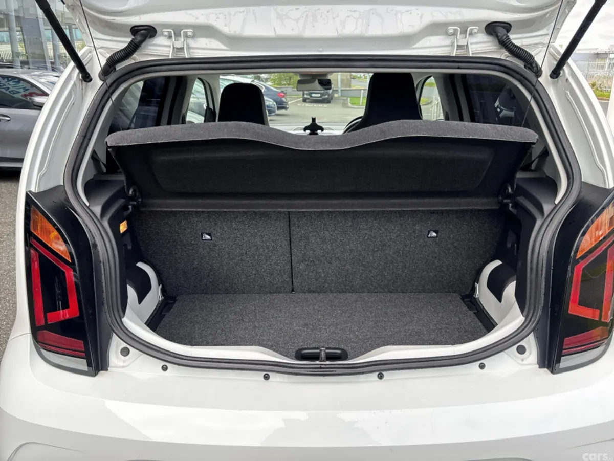 Volkswagen up! Hatchback, Petrol, 2017, White