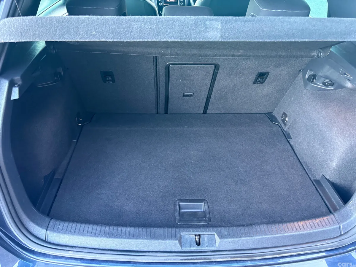 Volkswagen Golf Hatchback, Diesel, 2015, Blue