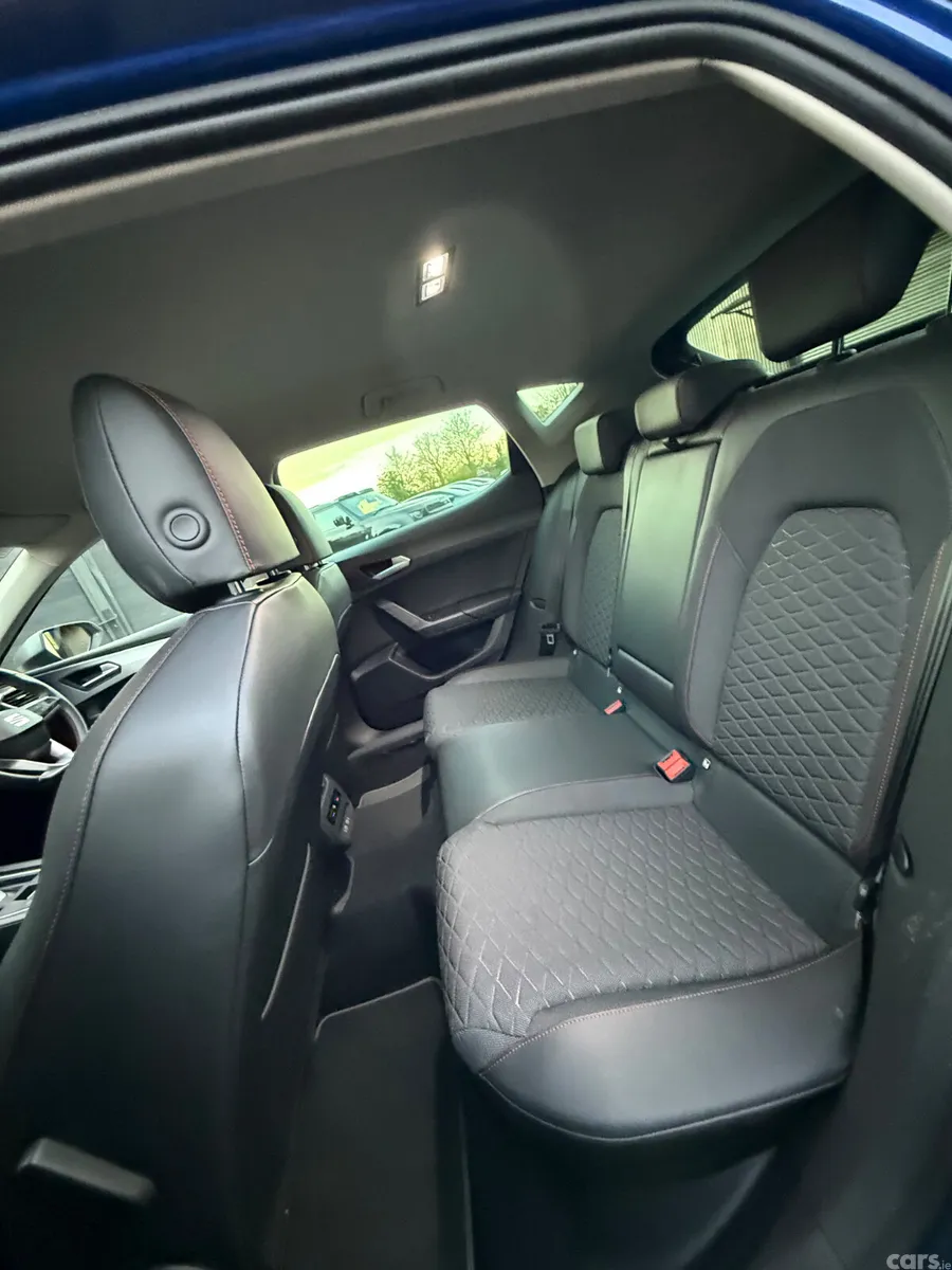 SEAT Leon Estate, Diesel, 2021, Blue