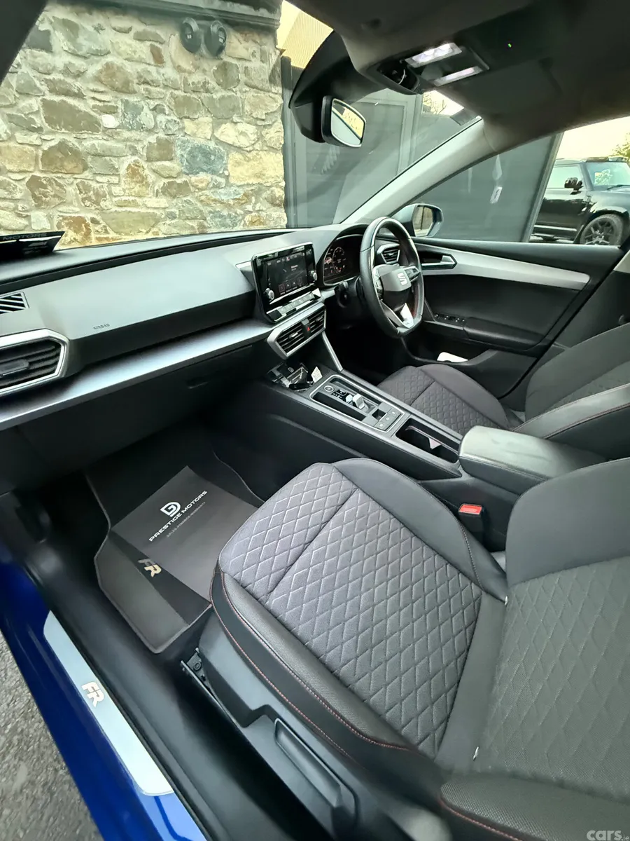 SEAT Leon Estate, Diesel, 2021, Blue