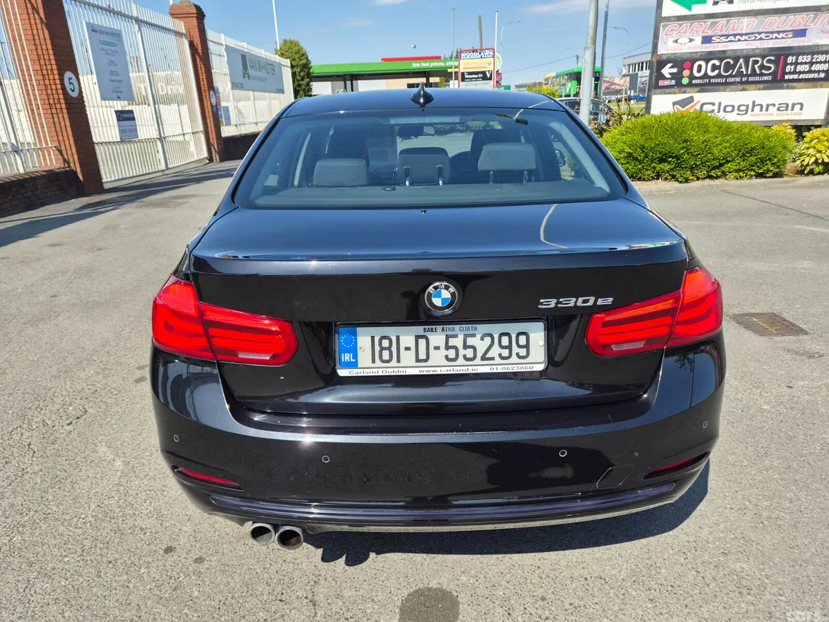 BMW 3-Series Saloon, Petrol Plug-in Hybrid, 2018, Black