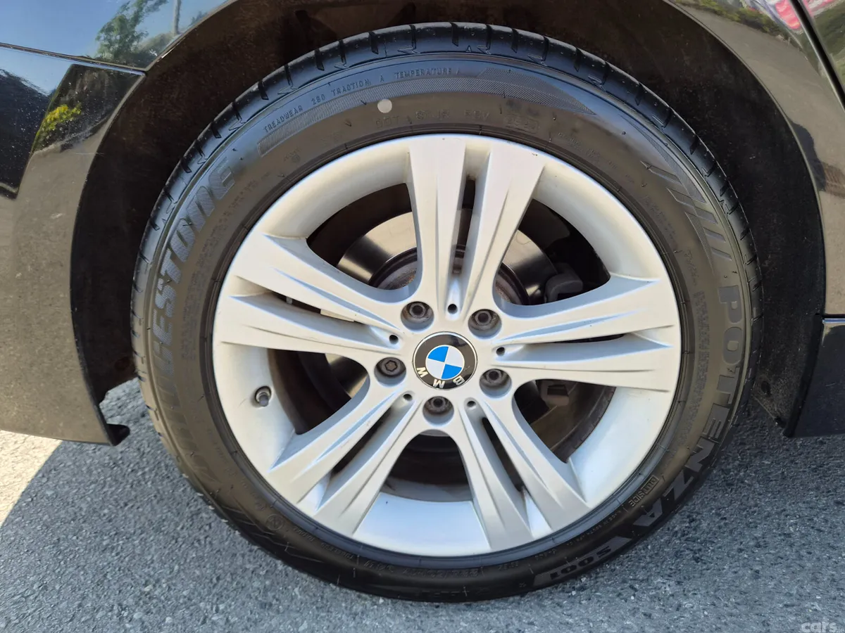 BMW 3-Series Saloon, Petrol Plug-in Hybrid, 2018, Black