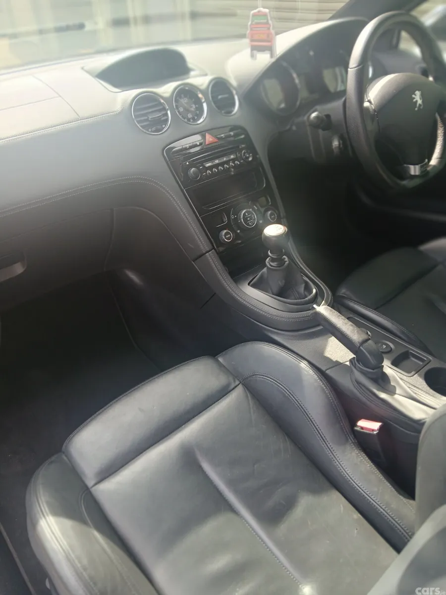 Peugeot RCZ Coupe, Diesel, 2011, White
