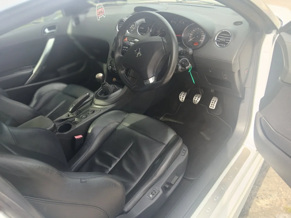 Peugeot RCZ Coupe, Diesel, 2011, White