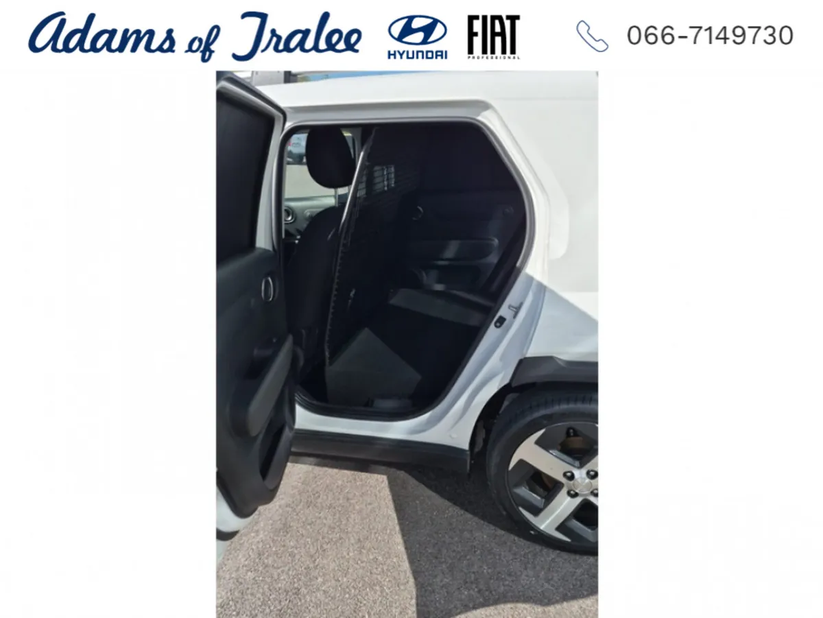 Hyundai INSTER MPV, Electric, 2025, White