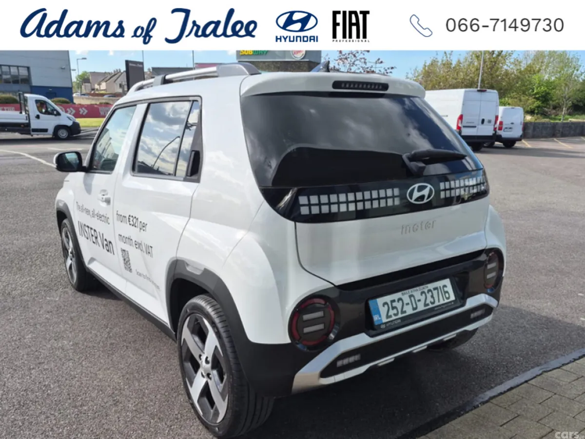 Hyundai INSTER MPV, Electric, 2025, White