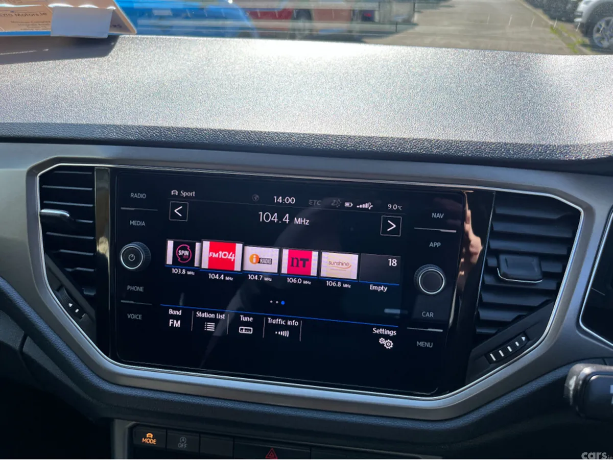 Volkswagen T-Roc SUV, Diesel, 2021, Orange