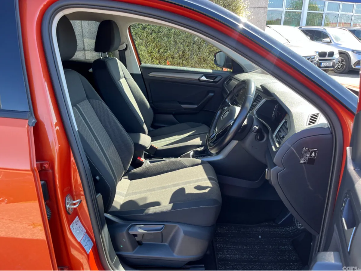 Volkswagen T-Roc SUV, Diesel, 2021, Orange