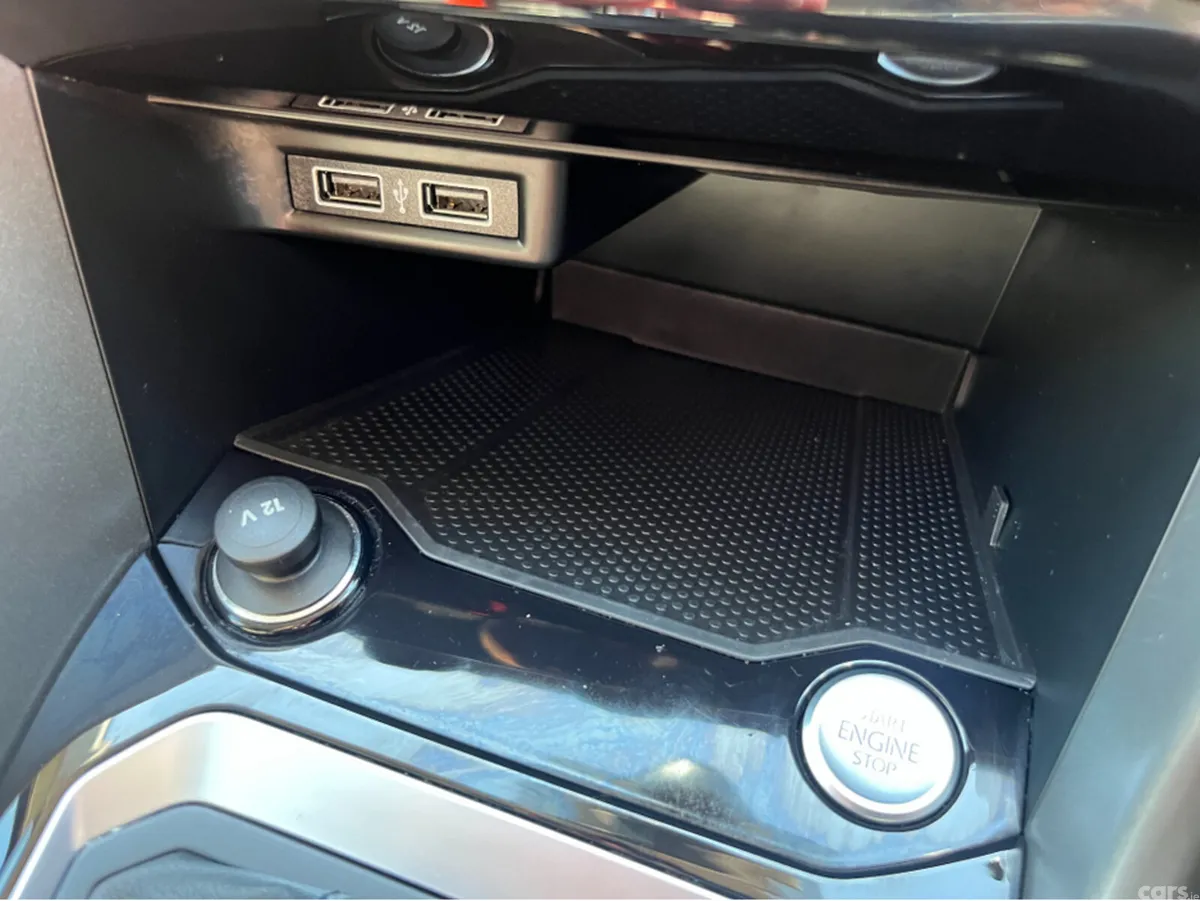 Volkswagen T-Roc SUV, Diesel, 2021, Orange