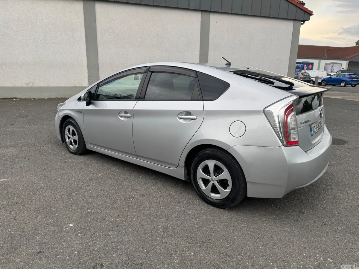 Toyota Prius Hatchback, Petrol Hybrid, 2014, Silver