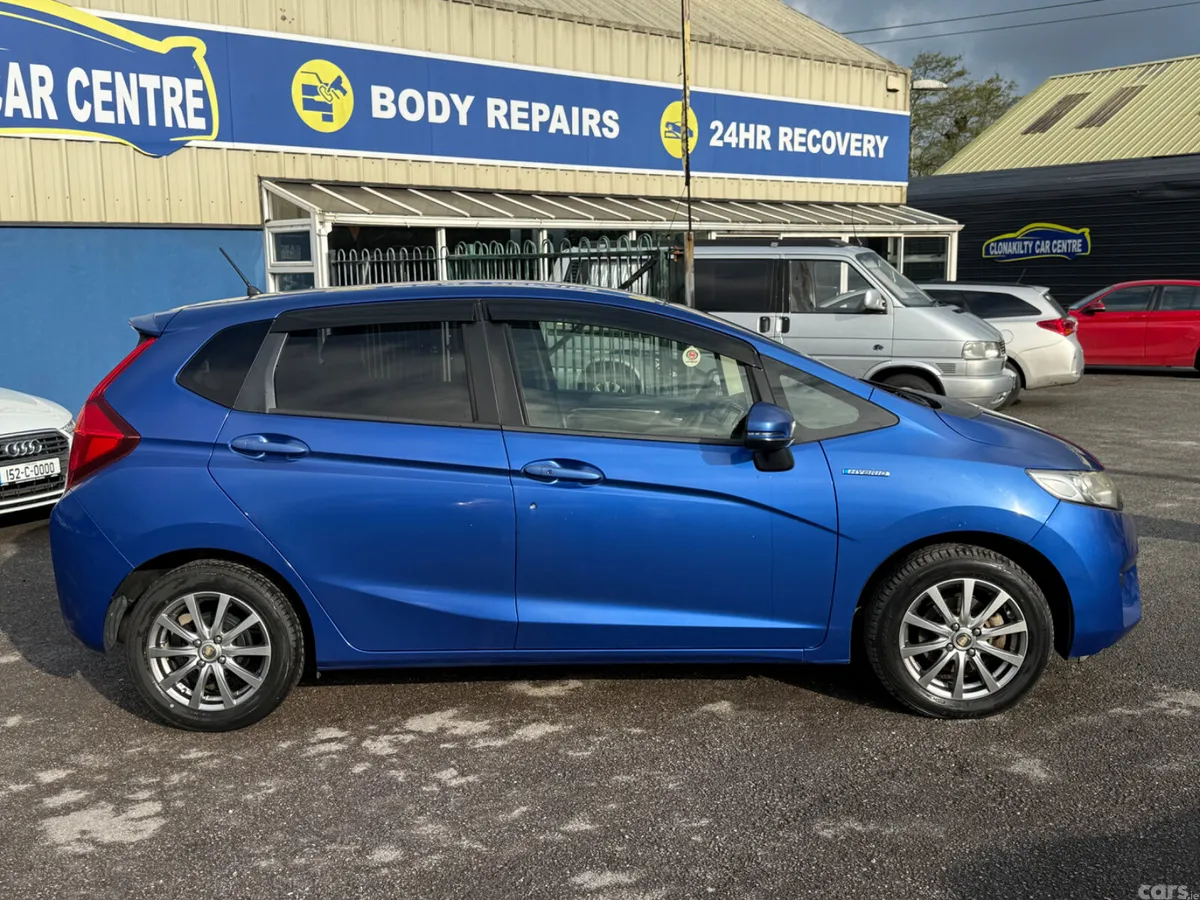 Honda Fit Hatchback, Petrol Hybrid, 2014, Blue
