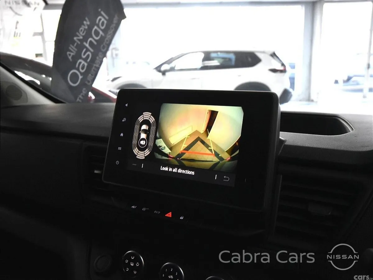 Nissan Primastar MPV, Diesel, 2026, Grey