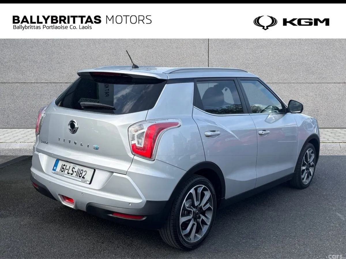 SsangYong Tivoli SUV, Diesel, 2016, Silver