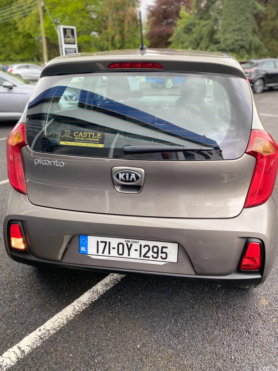Kia Picanto Hatchback, Petrol, 2017, Grey