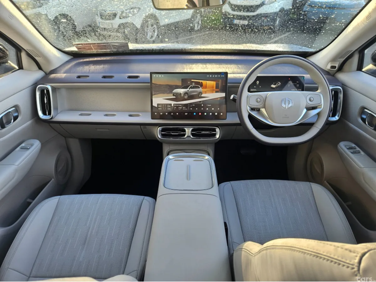 Leapmotor B10 SUV, Electric, 2026, Silver