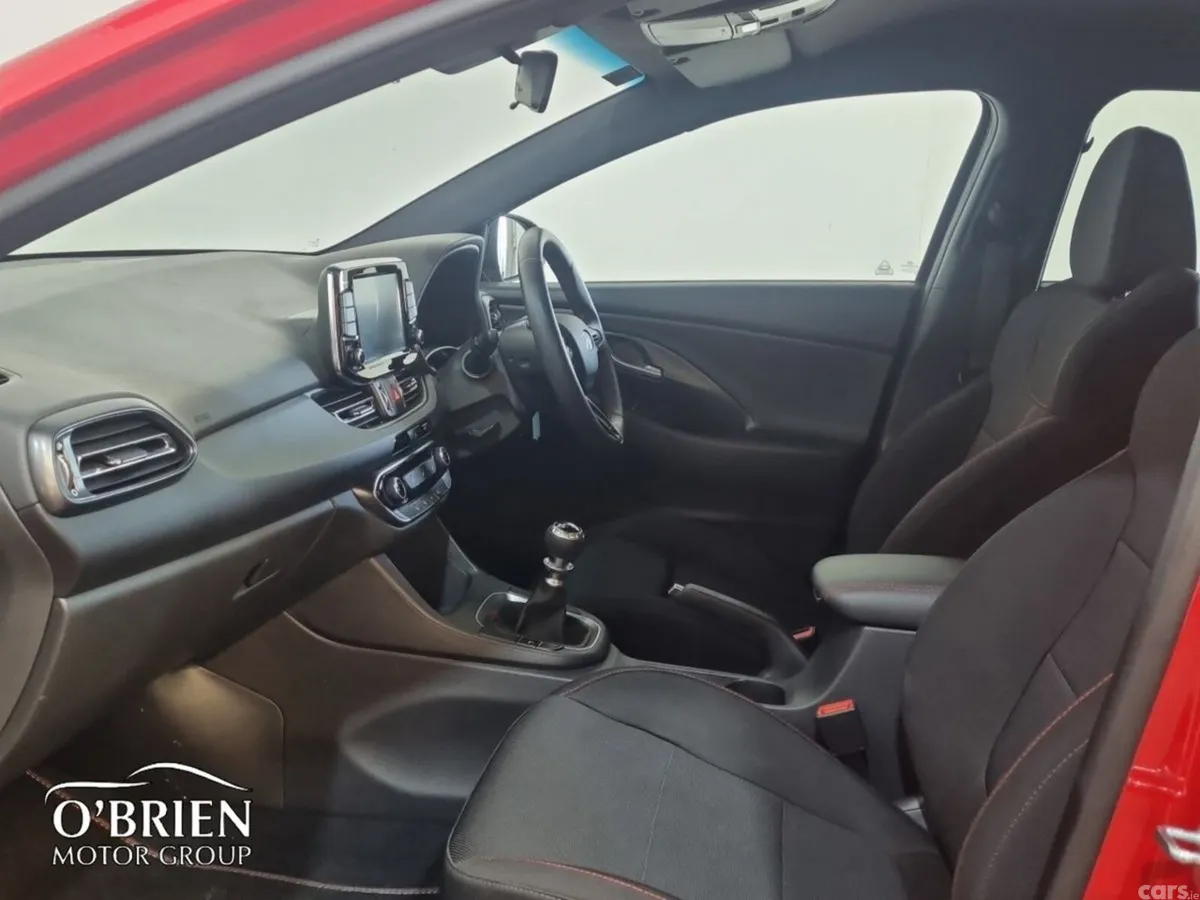 Hyundai i30 Hatchback, Petrol, 2024, Red