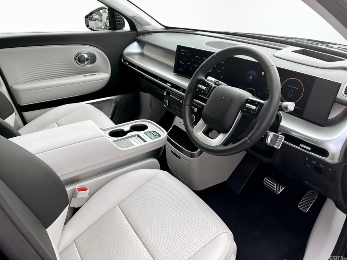 Hyundai IONIQ 9 MPV, Electric, 2026, Black