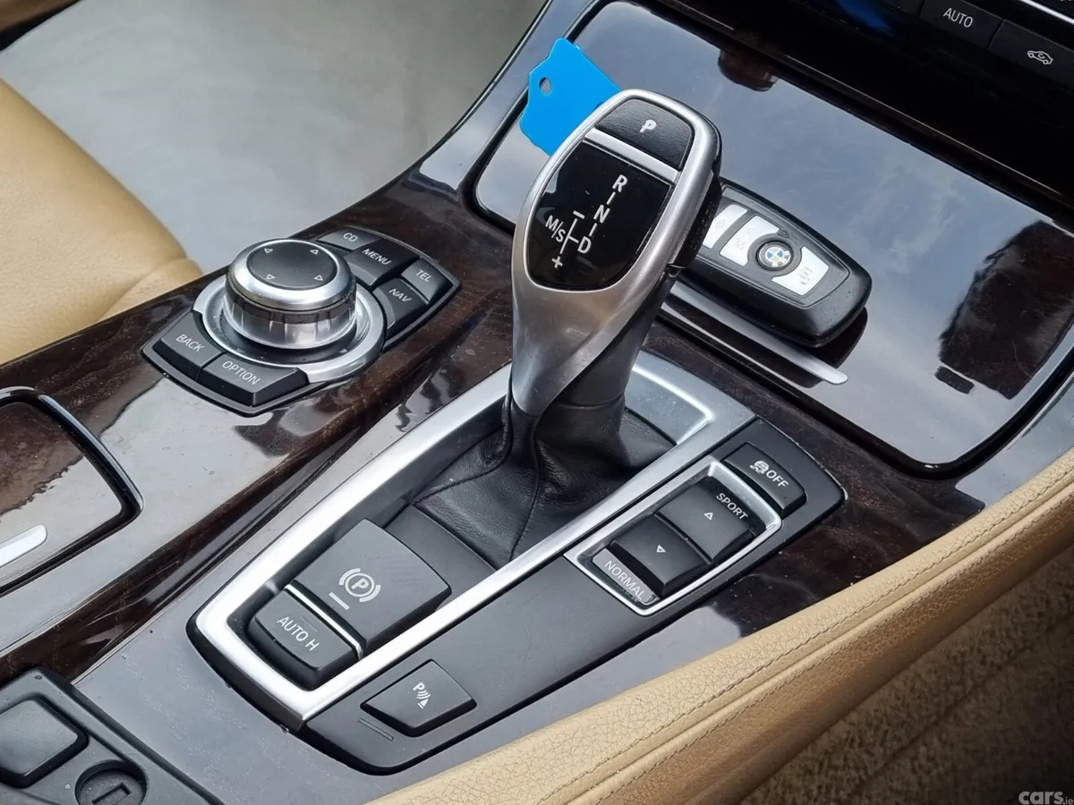 BMW 5-Series Saloon, Diesel, 2011, Black