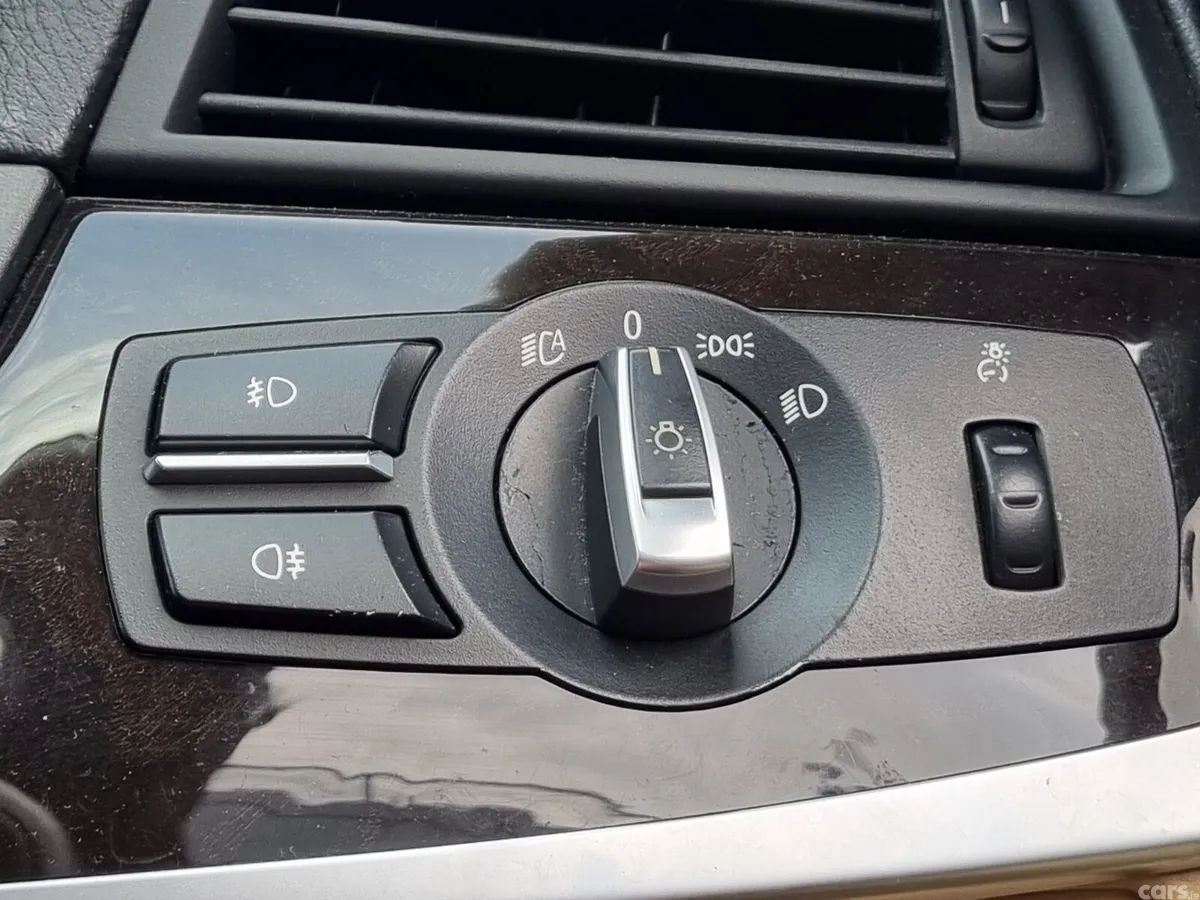 BMW 5-Series Saloon, Diesel, 2011, Black