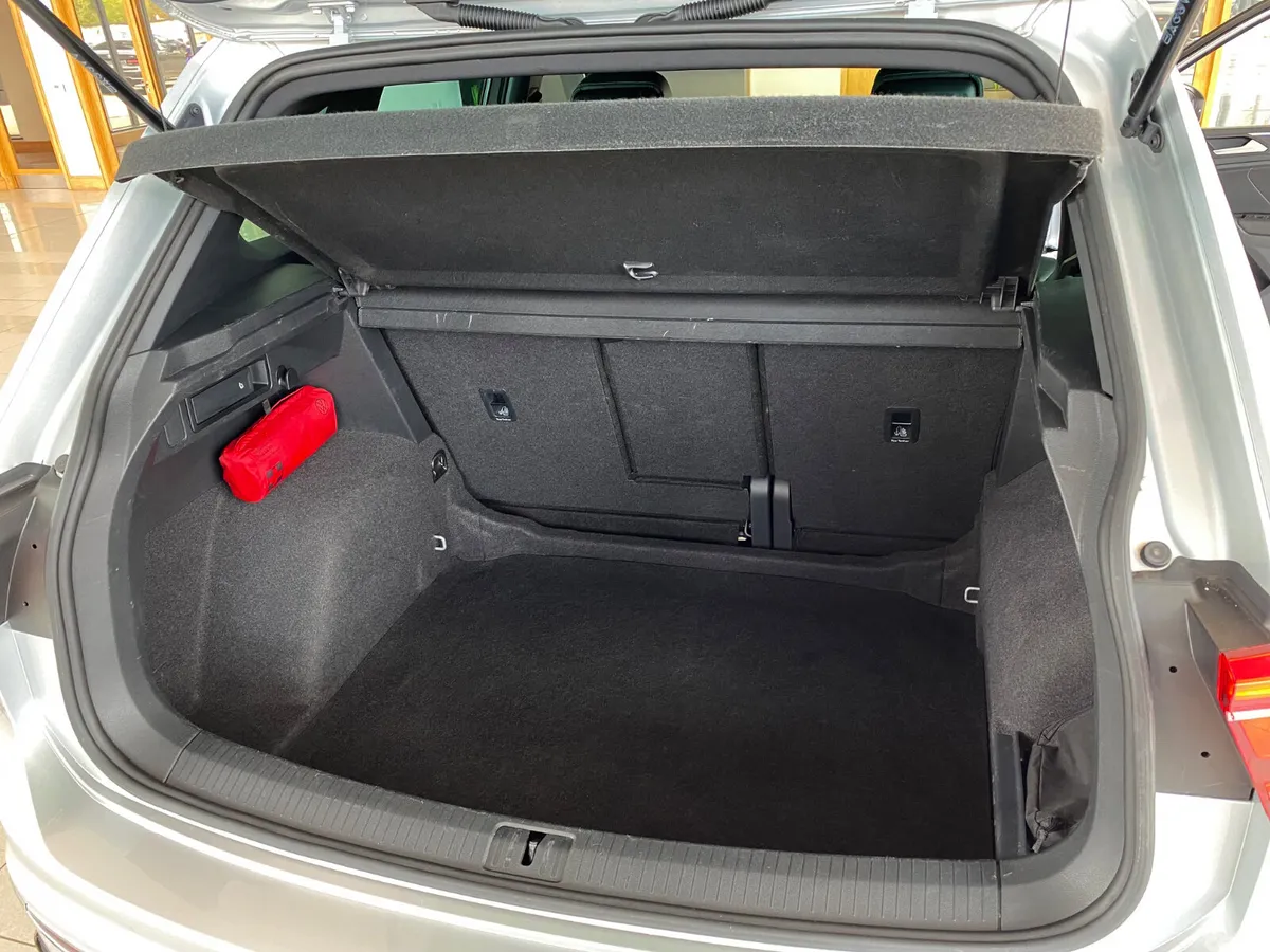 Volkswagen Tiguan SUV, Diesel, 2023, Grey
