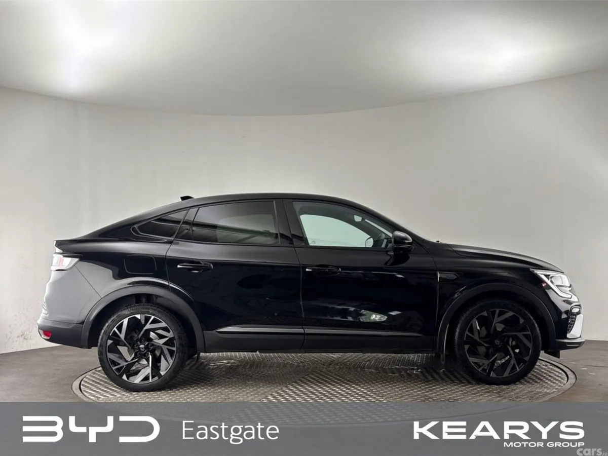 Renault Arkana Hatchback, Petrol, 2024, Black