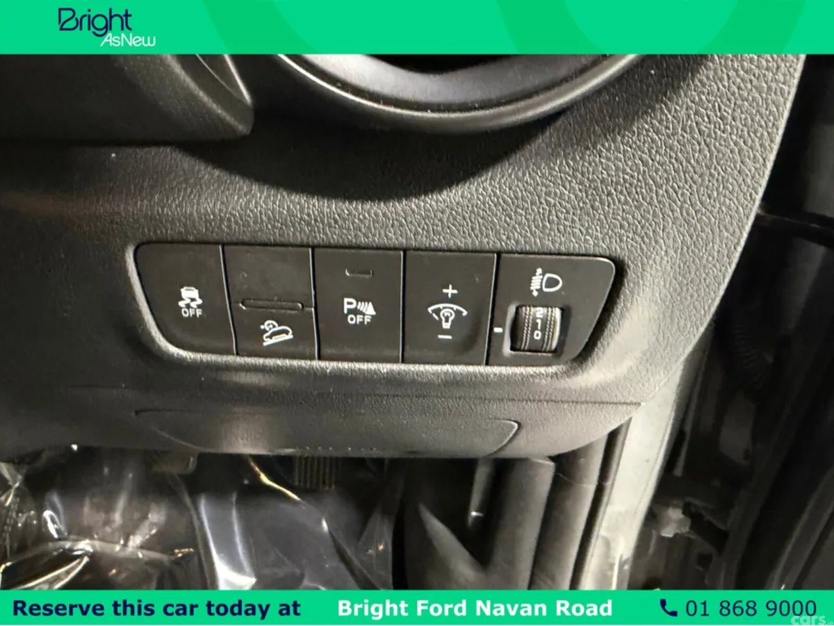 Hyundai KONA MPV, Petrol, 2022, Grey