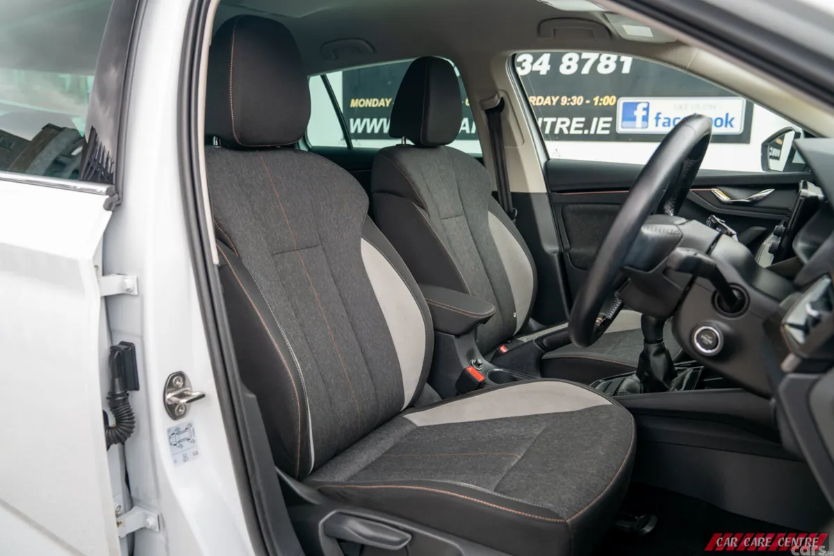 Skoda Scala Hatchback, Petrol, 2022, White