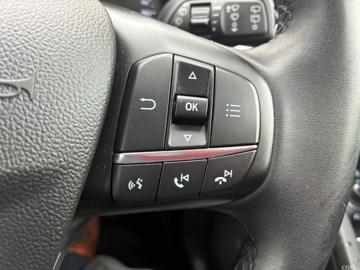 Ford Focus Hatchback, Petrol, 2023, Blue