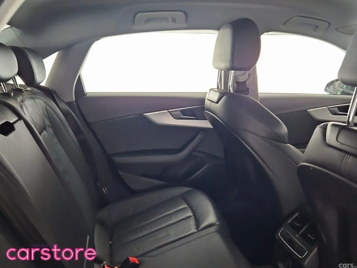 Audi A4 Saloon, Petrol, 2017, Black