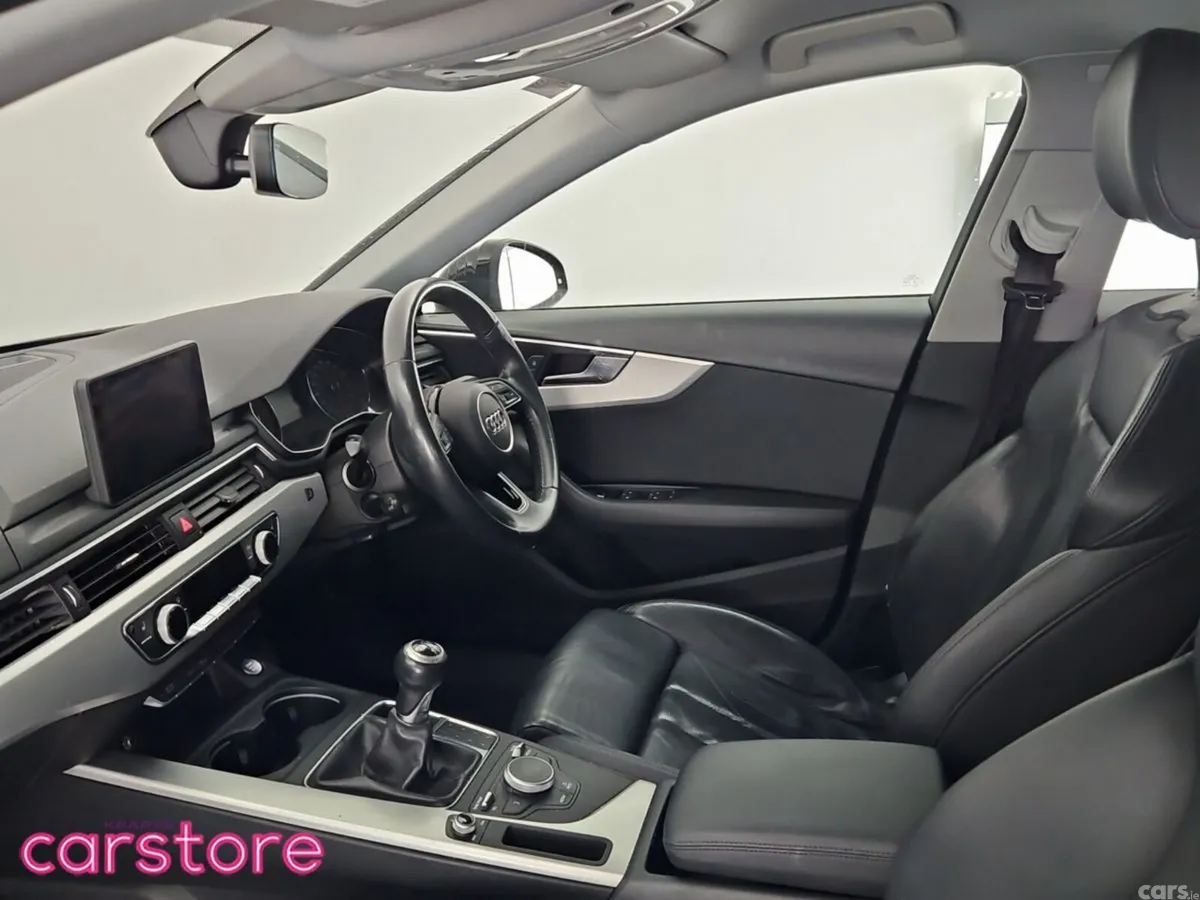 Audi A4 Saloon, Petrol, 2017, Black
