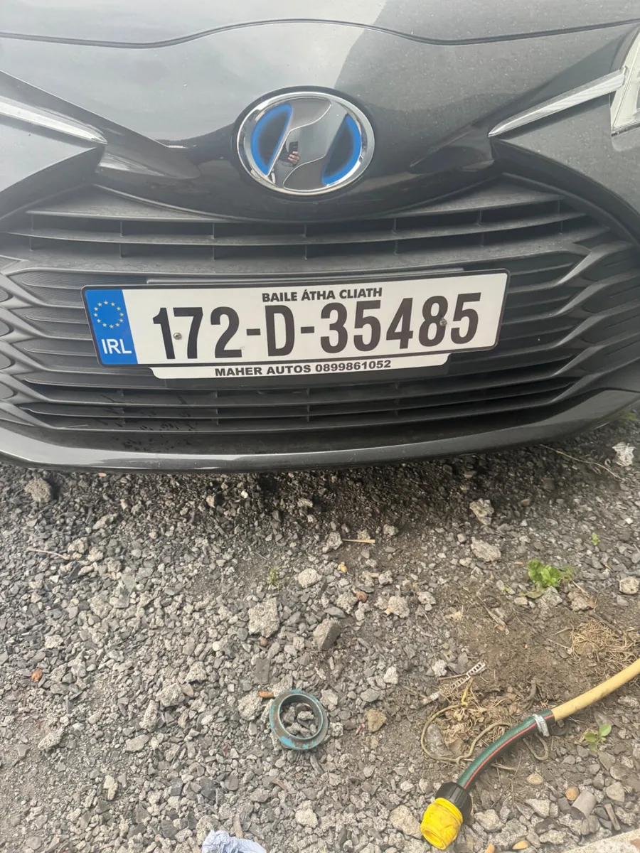 Toyota Vitz Hatchback, Petrol Hybrid, 2017, Black
