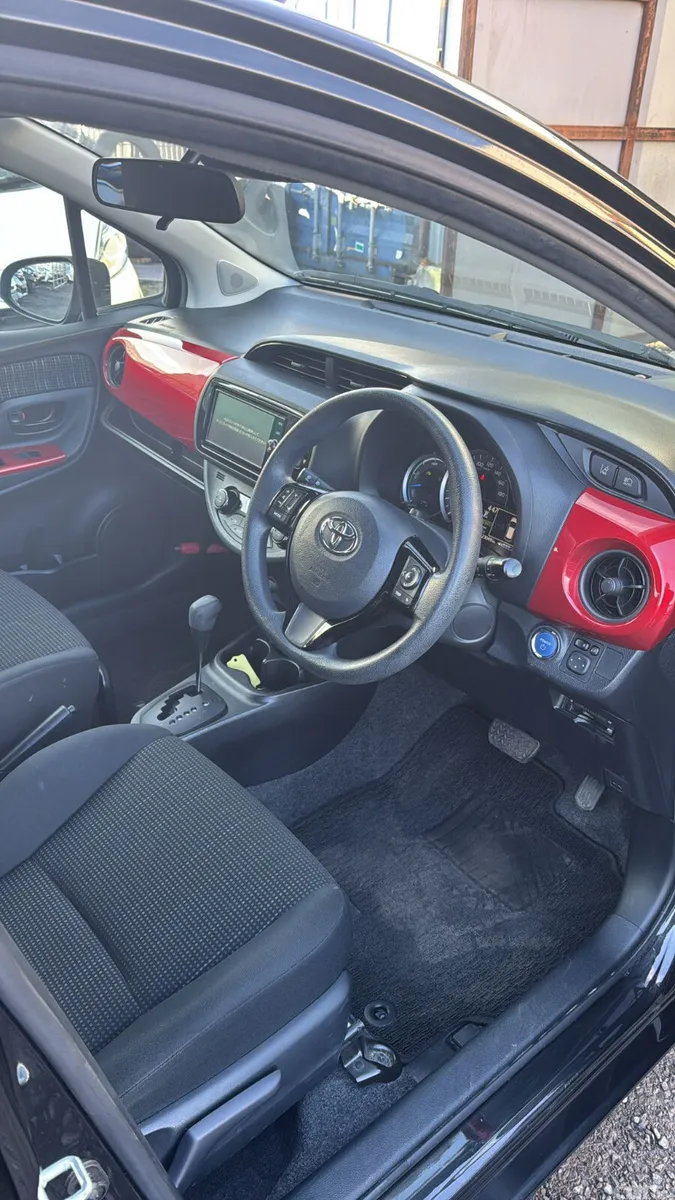 Toyota Vitz Hatchback, Petrol Hybrid, 2017, Black