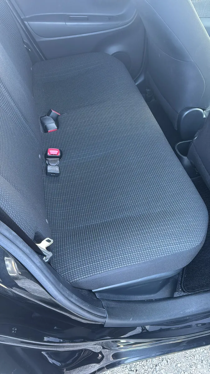 Toyota Vitz Hatchback, Petrol Hybrid, 2017, Black