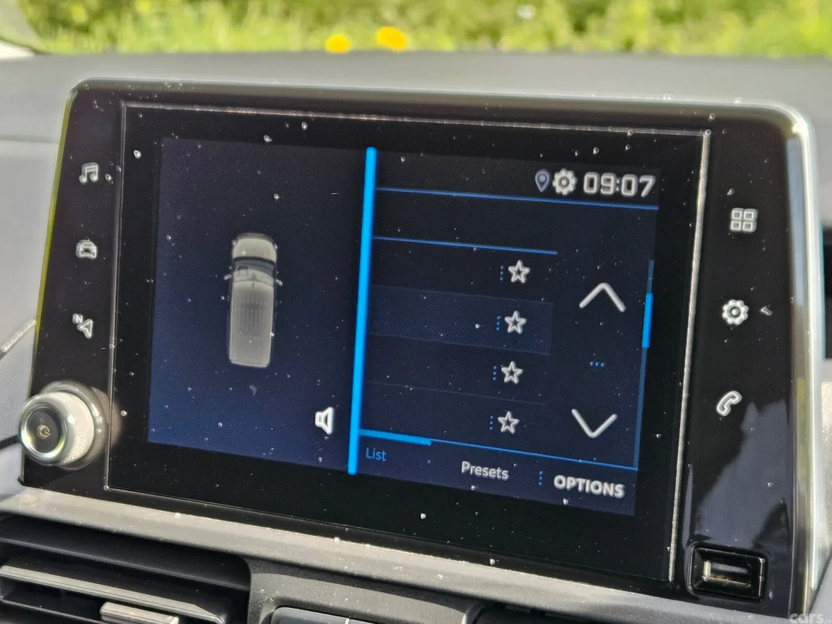 Peugeot Partner MPV, Diesel, 2019, White
